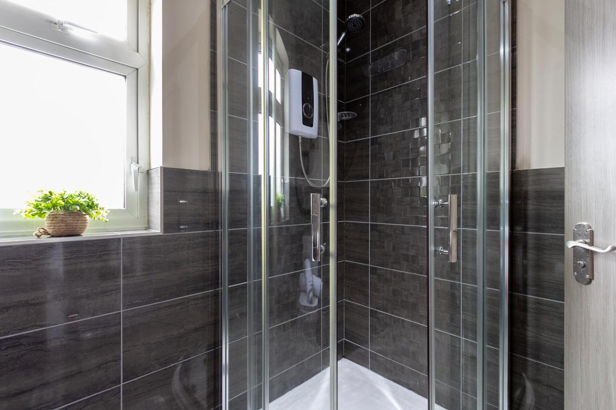 Apartmán Bathway House - Free Secured Parking And Wifi Coventry Exteriér fotografie